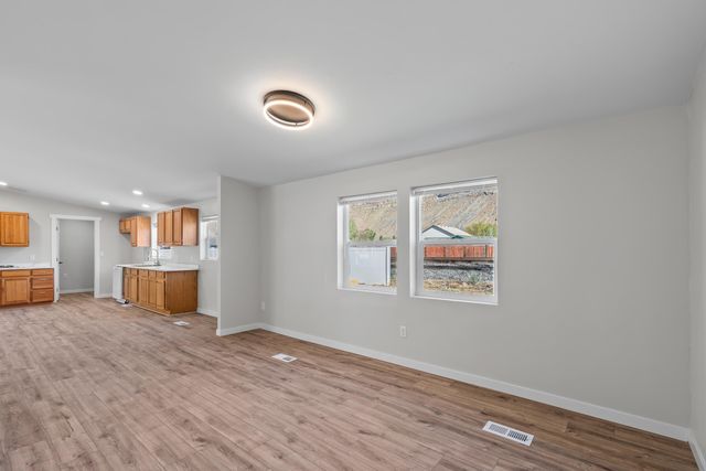 458 W 4th Street, Palisade, CO 81526