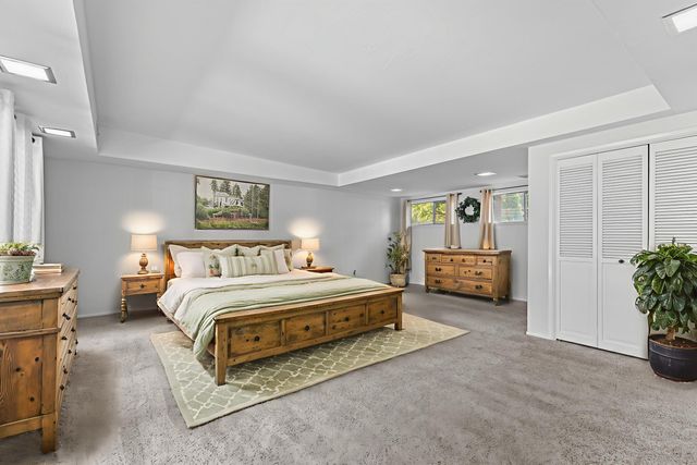 1380 Rogue River Highway, Gold Hill, OR 97525