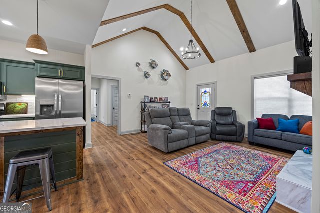 169 View St, Clarkesville, GA 30523