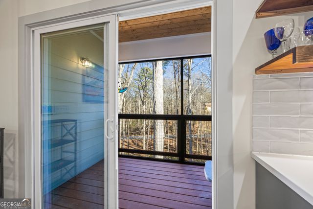 169 View St, Clarkesville, GA 30523