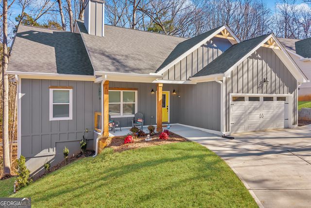 169 View St, Clarkesville, GA 30523