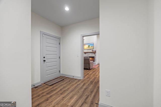 169 View St, Clarkesville, GA 30523