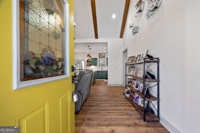 169 View St, Clarkesville, GA 30523