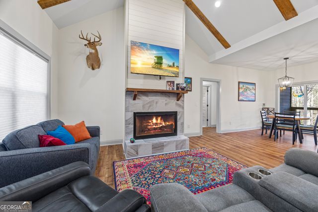 169 View St, Clarkesville, GA 30523