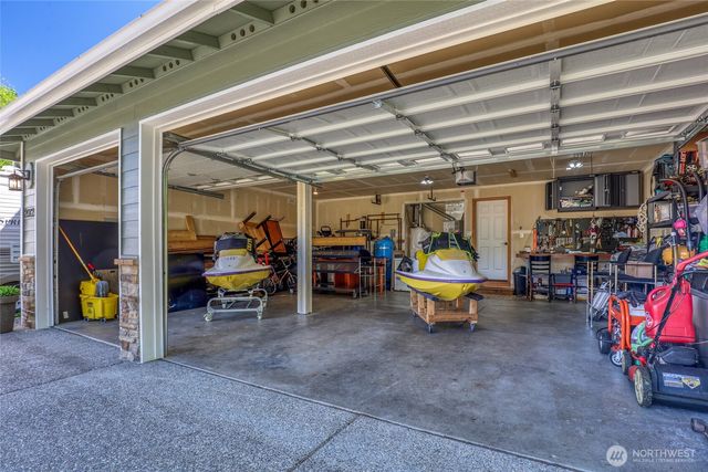 20121 3rd Avenue NW, Arlington, WA 98223