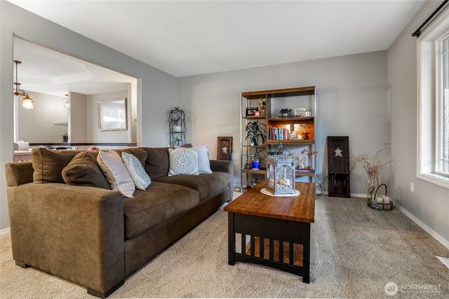 20121 3rd Avenue NW, Arlington, WA 98223