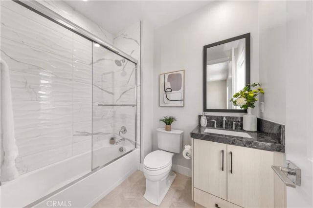 400 Riverbend, Lake Forest, CA 92630