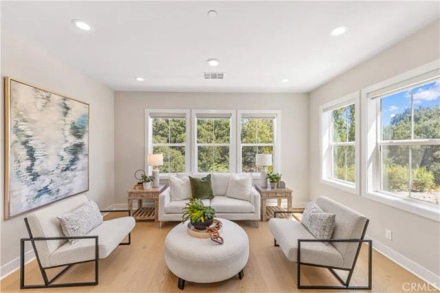400 Riverbend, Lake Forest, CA 92630