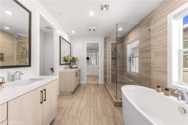 400 Riverbend, Lake Forest, CA 92630
