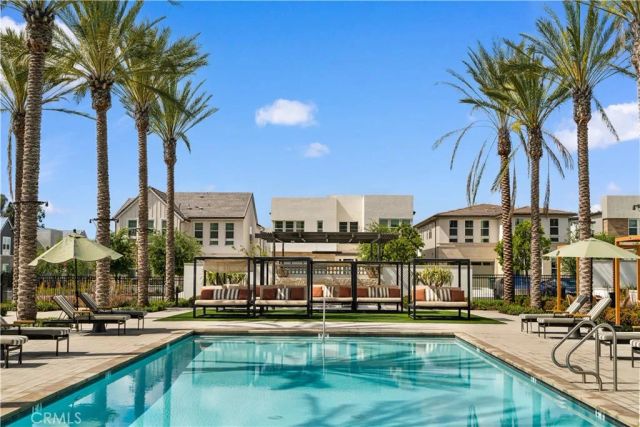 400 Riverbend, Lake Forest, CA 92630