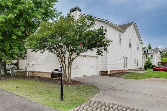 3941 Lake Pass Lane, Suwanee, GA 30024