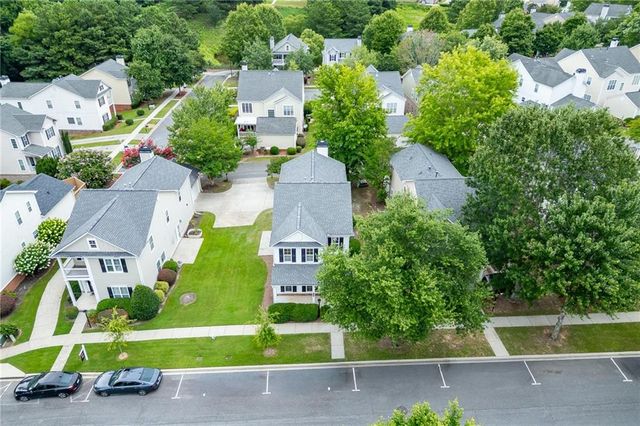 3941 Lake Pass Lane, Suwanee, GA 30024