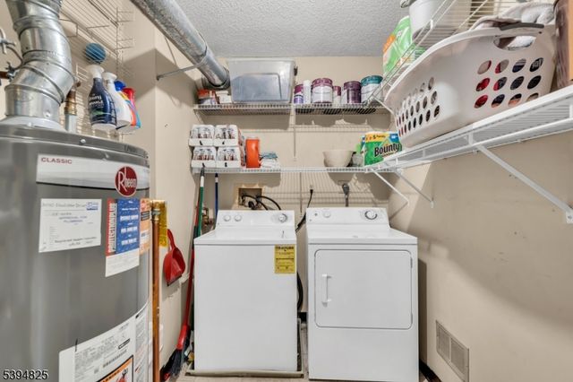 3010 Doolittle Dr, Bridgewater Twp., NJ 08807