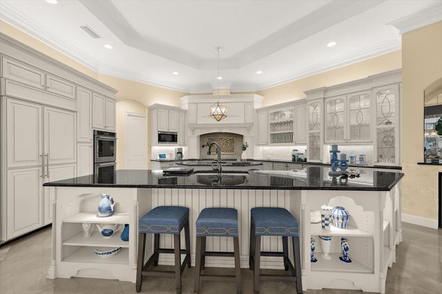 2661 HAWKS LANDING BOULEVARD, Palm Harbor, FL 34685