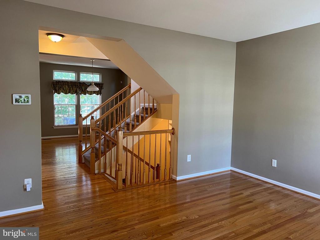 22 WESTOVER CIR, Mays Landing, NJ 08330