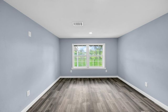 7508 Harlem Street, Baytown, TX 77521