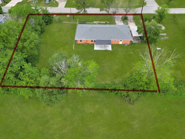 7508 Harlem Street, Baytown, TX 77521