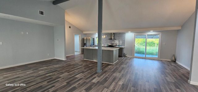 7508 Harlem Street, Baytown, TX 77521