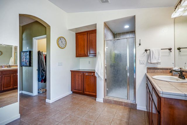 1962 Belmont Pl, Manteca, CA 95337