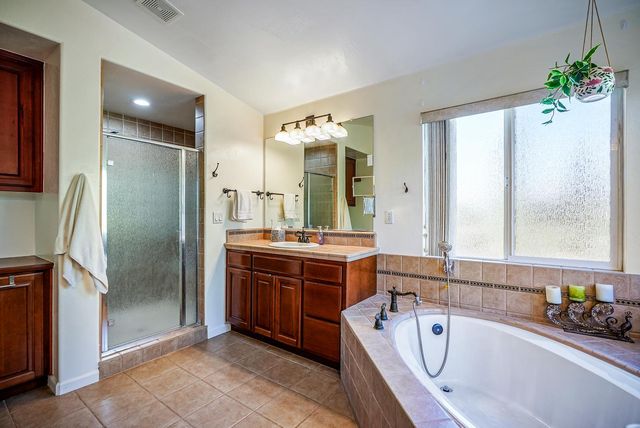 1962 Belmont Pl, Manteca, CA 95337