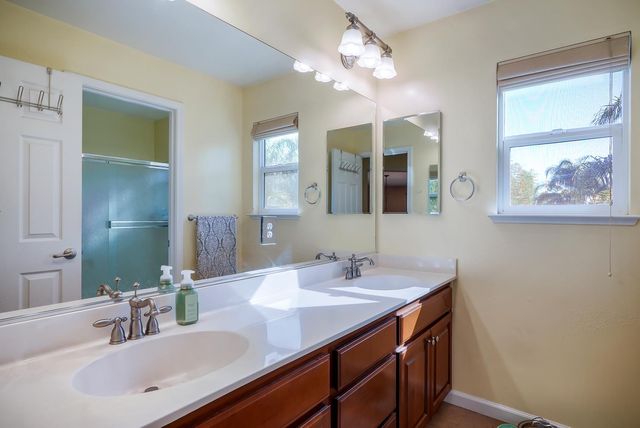 1962 Belmont Pl, Manteca, CA 95337