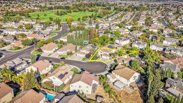 1962 Belmont Pl, Manteca, CA 95337