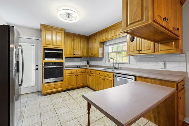 4105 Forest Plaza Drive, Hixson, TN 37343