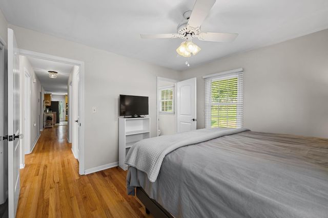 4105 Forest Plaza Drive, Hixson, TN 37343