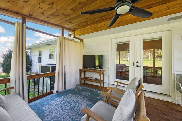 4105 Forest Plaza Drive, Hixson, TN 37343