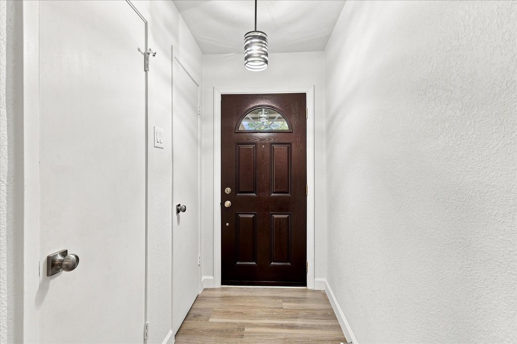 206 Hickory Lane, Hickory Creek, TX 75065 — photo 4