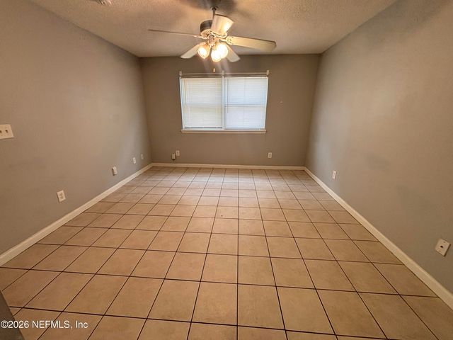 209 S 7TH Street 1, Jacksonville Beach, FL 32250
