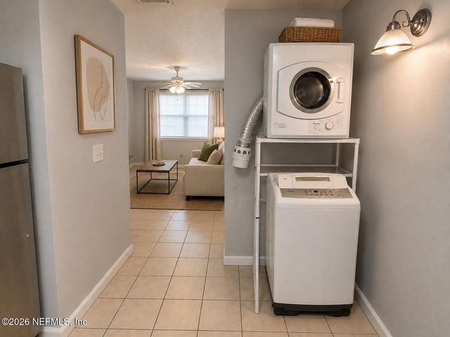 209 S 7TH Street 1, Jacksonville Beach, FL 32250