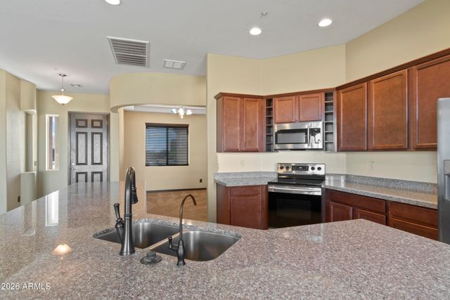 28621 N BUSH Street, Wittmann, AZ 85361