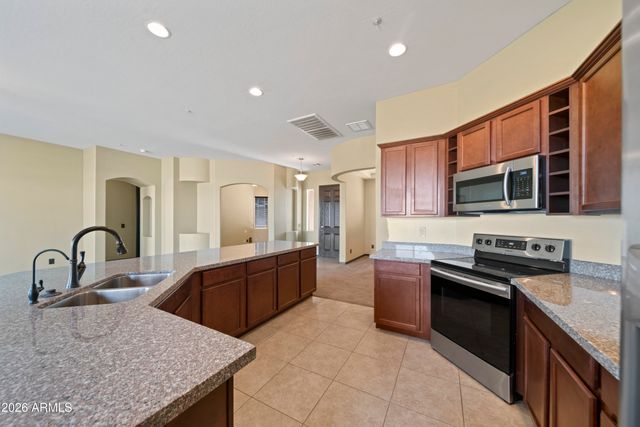 28621 N BUSH Street, Wittmann, AZ 85361