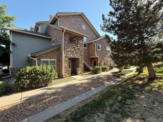 18681 E Water Dr B, Aurora, CO 80013