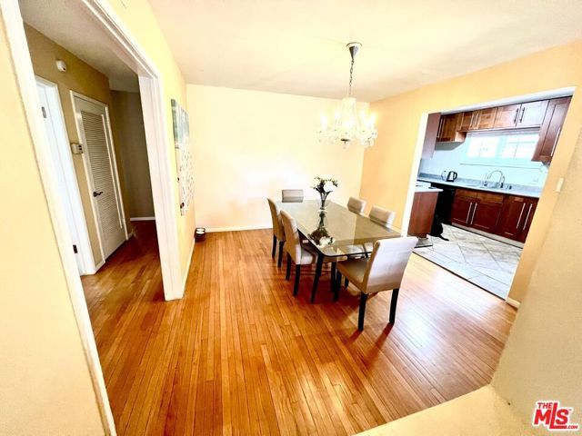 4340 Sepulveda Boulevard, Sherman Oaks, CA 91403