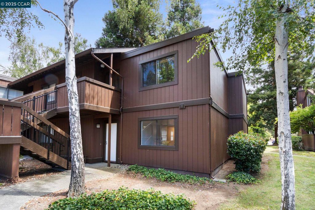 816 Camelback Pl, Pleasant Hill, CA 94523