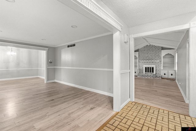 16559 Dorcas Street, Omaha, NE 68130