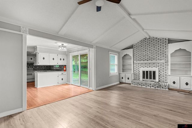 16559 Dorcas Street, Omaha, NE 68130