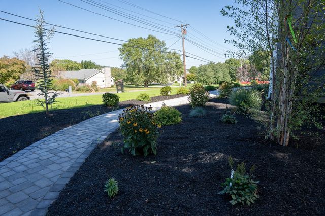 147 Highland St, Berlin, MA 01503