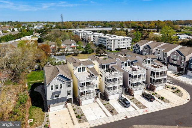 20461 BLUE POINT DR, Rehoboth Beach, DE 19971