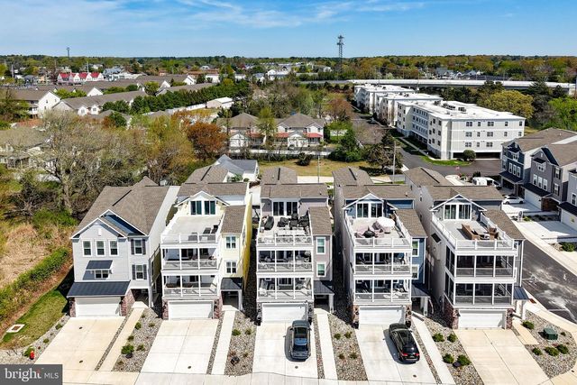 20461 BLUE POINT DR, Rehoboth Beach, DE 19971