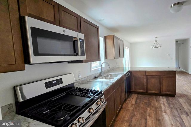 625 WEYMOUTH RD., Buena, NJ 08310