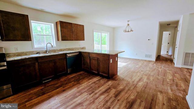 625 WEYMOUTH RD., Buena, NJ 08310
