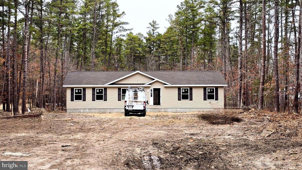 625 WEYMOUTH RD., Buena, NJ 08310
