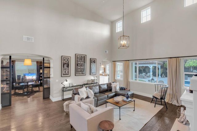 7277 Pitlochry Drive, Gilroy, CA 95020