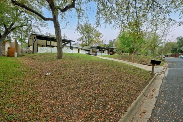 1706 Elmhurst DR A, Austin, TX 78741