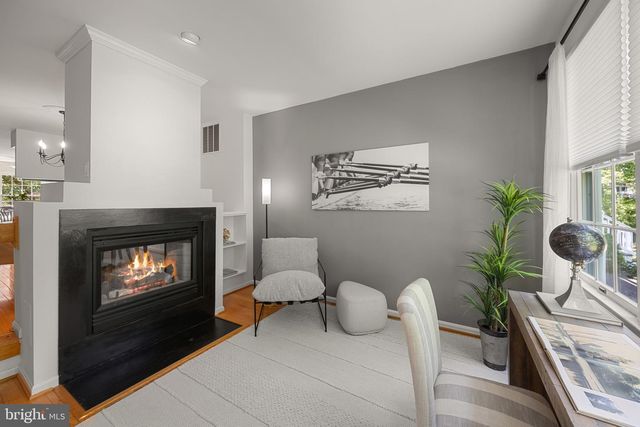 130 SUMMER VILLAGE DR, Annapolis, MD 21401