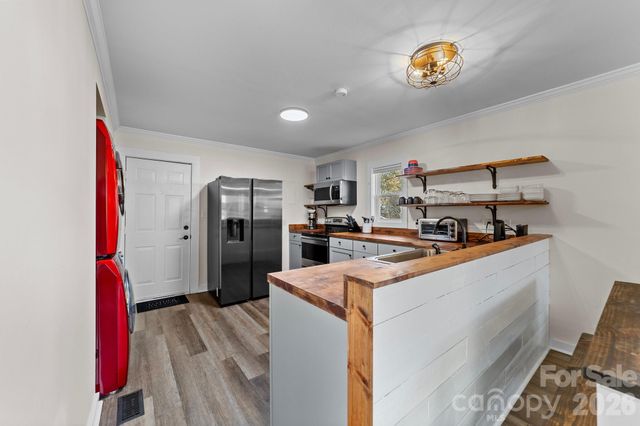 2701 Glendale Avenue, Kannapolis, NC 28081