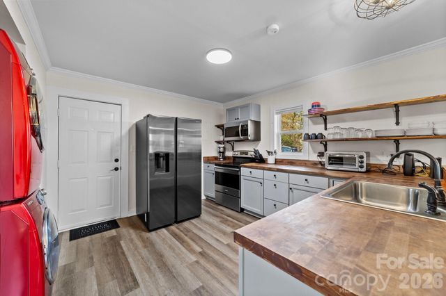 2701 Glendale Avenue, Kannapolis, NC 28081